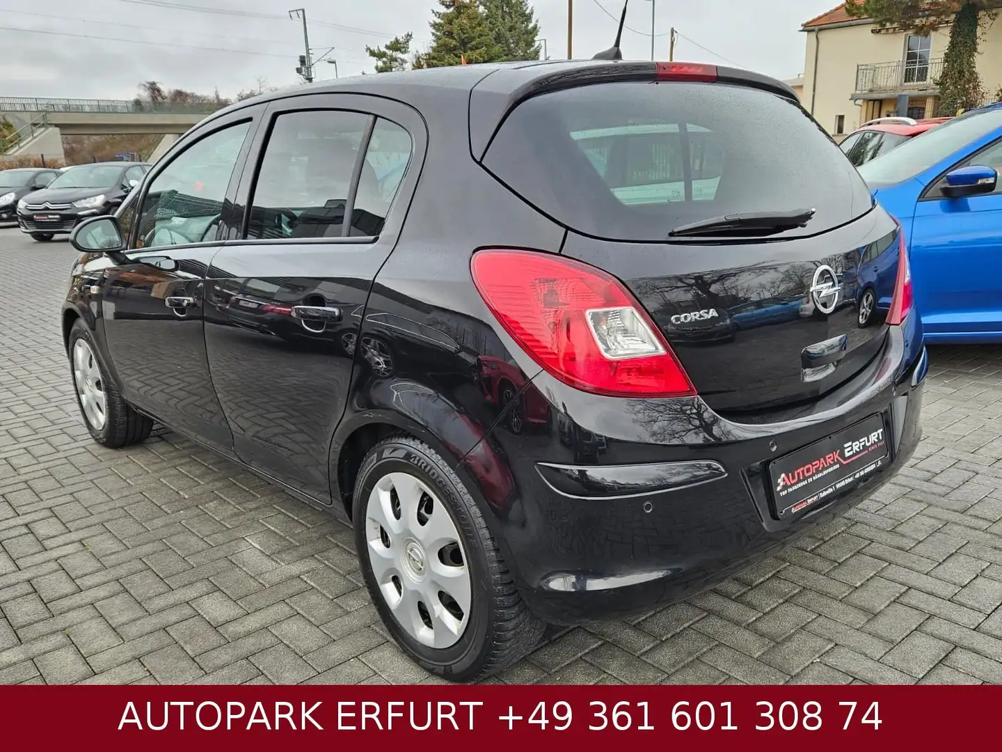 Opel Corsa D 1.4*Klima*Temp*Navi*Phone*StzH*PDC*TÜV+S Negro - 2