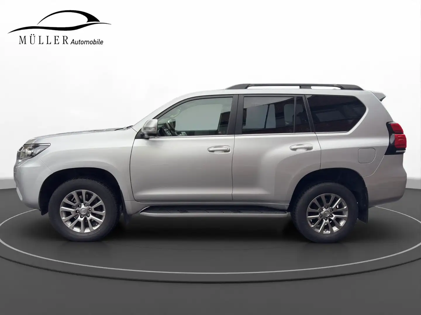 Toyota Land Cruiser Executive 360 Grad Kamera Silber - 2