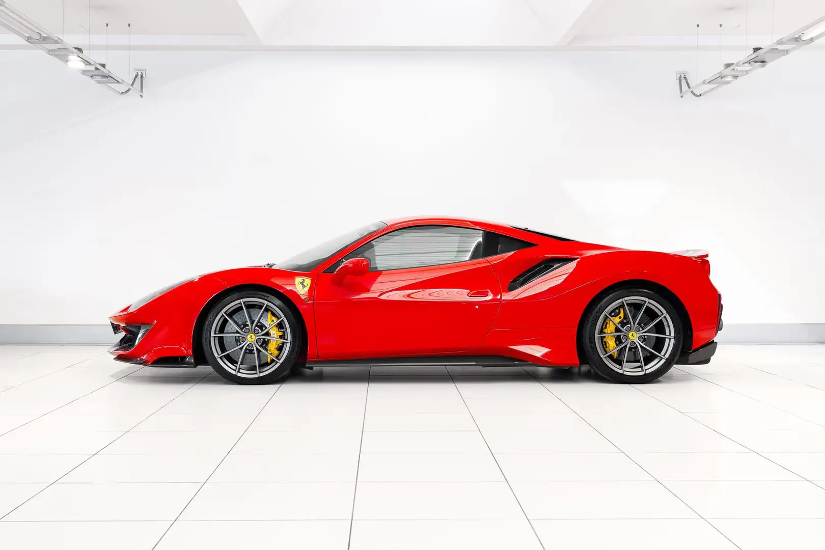 Ferrari 488 488 PISTA Rosso - 2