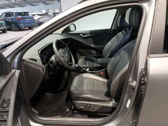 Kia E-Niro view 8