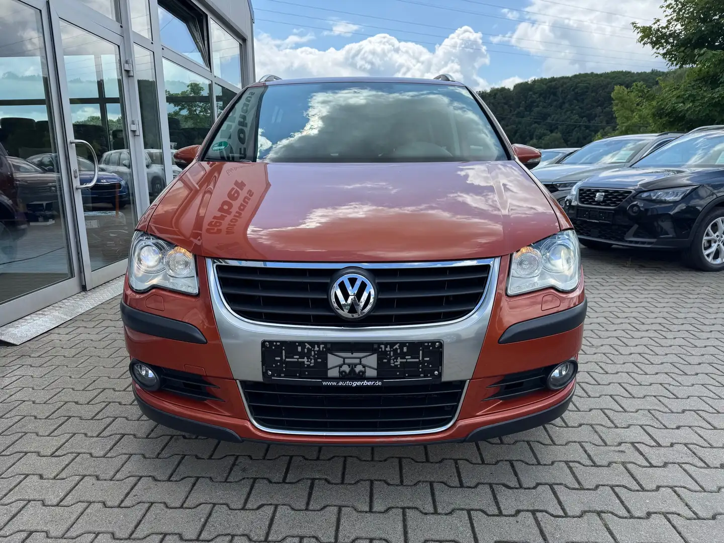 Volkswagen Touran CROSS 1.4 TSI 140PS Xenon TOP Zustand Orange - 2