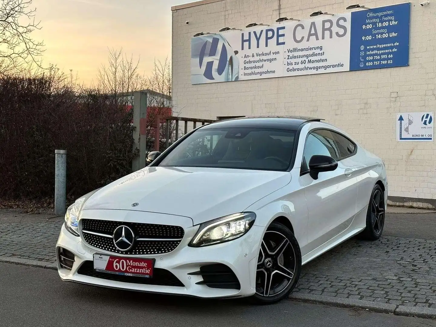 Mercedes-Benz C 220 d Coupe AMG Line Widescreen Pano Multibeam Blanc - 1