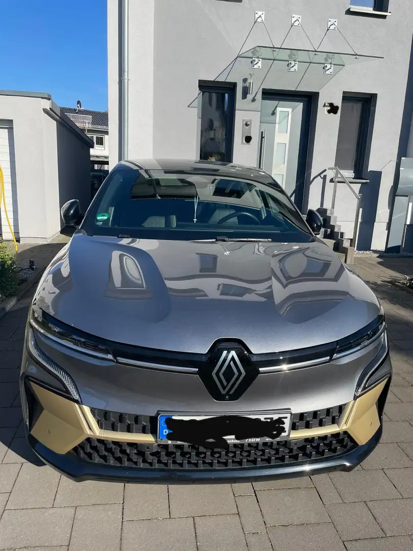Renault Megane E-Tech Megane E-Tech EV60 220hp optimum charge Iconic Grau - 2