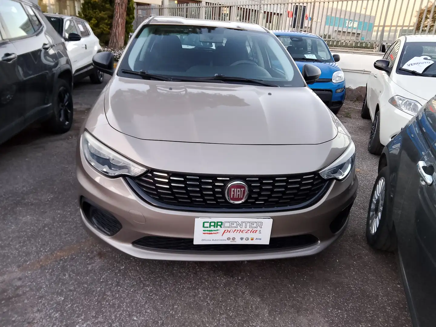 Fiat Tipo Tipo 5p 1.4 Easy 95cv Oro - 1