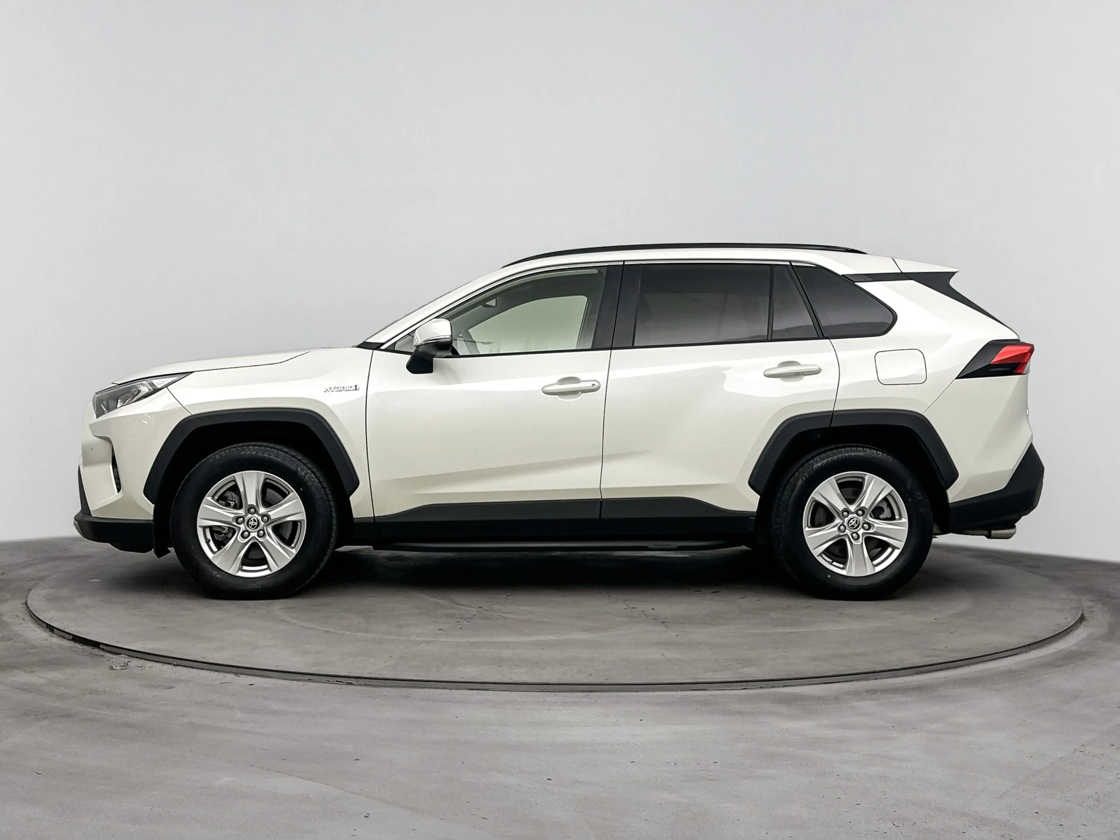 Toyota RAV 4 2.5 Hybrid AWD Active | Parkeersensoren V+A | Trek — photo 3