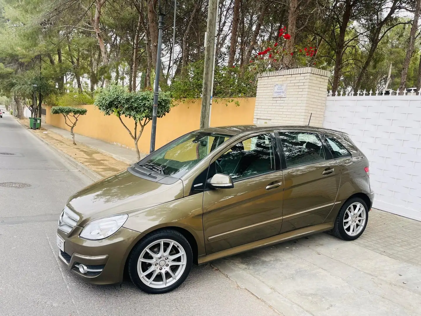 Mercedes-Benz B 150 Autotronic Marrone - 1