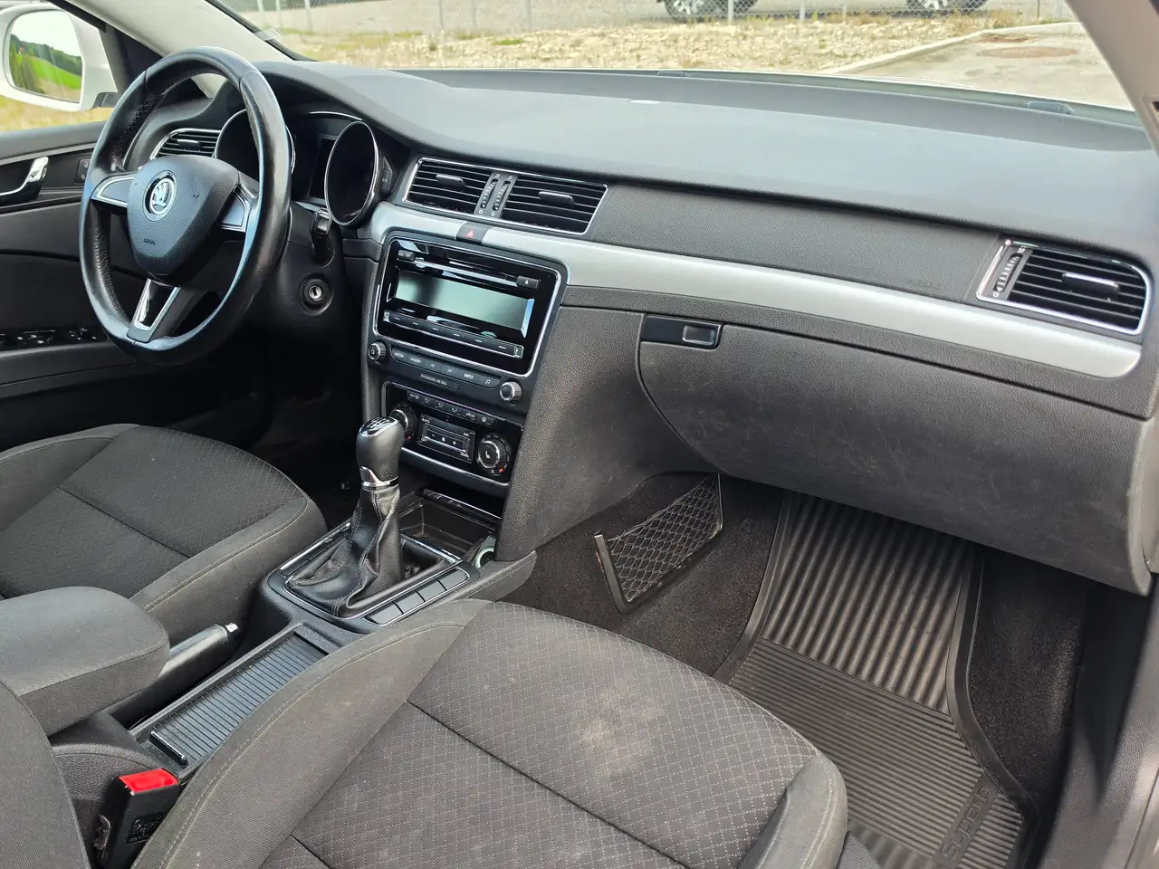 Skoda Superb Ambition – Bild 14
