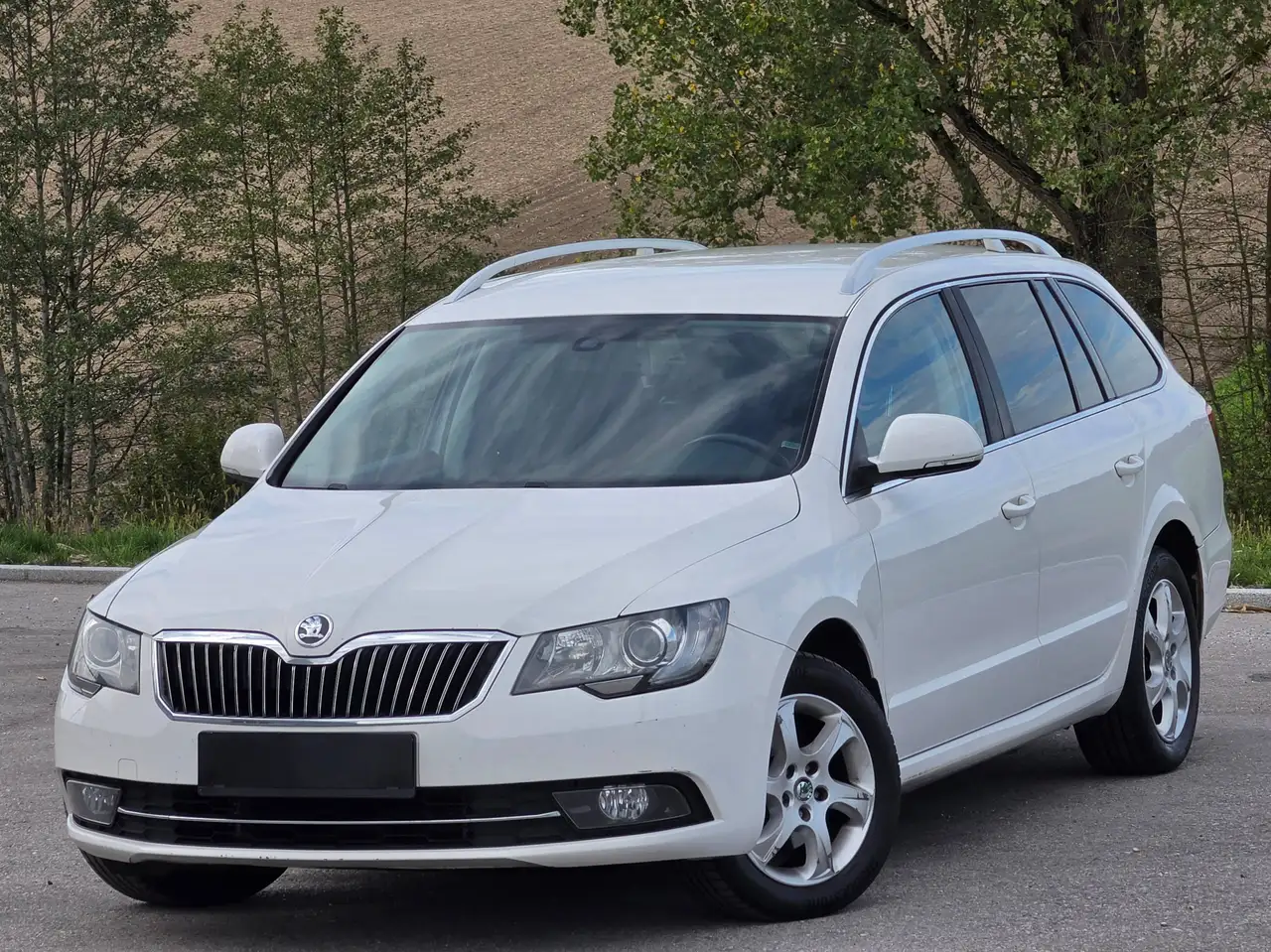 Skoda Superb Ambition – Bild 1