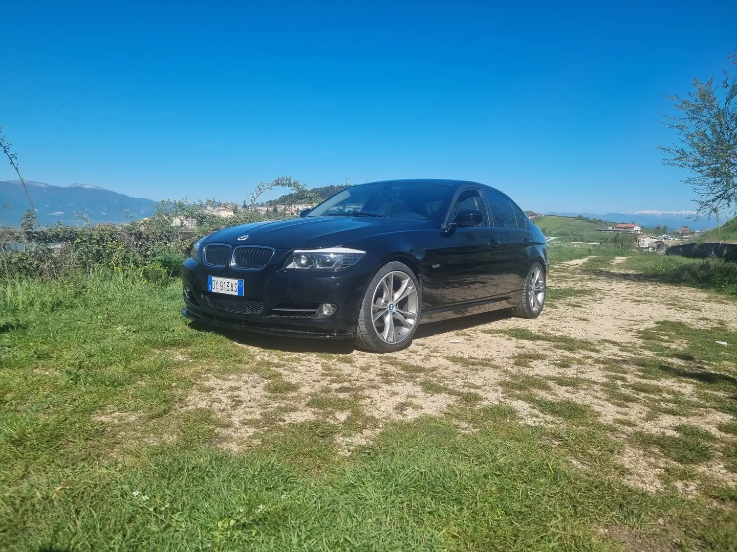 BMW 318 318d 2.0 Attiva 143cv FL - 2