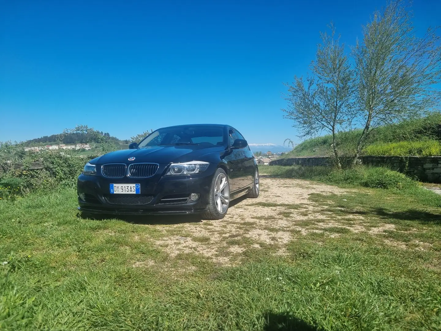 BMW 318 318d 2.0 Attiva 143cv FL - 1