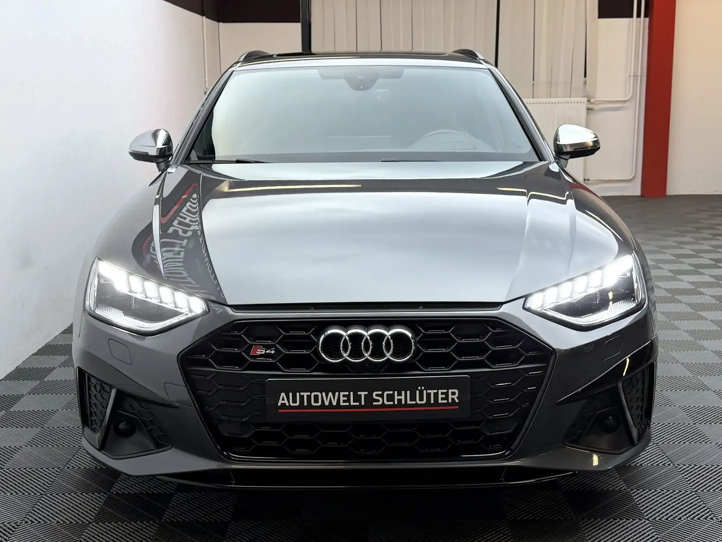 Audi S4 Avant 3.0 TDI Quattro*Matrix*AHK*Pano*Schale* Gris - 2