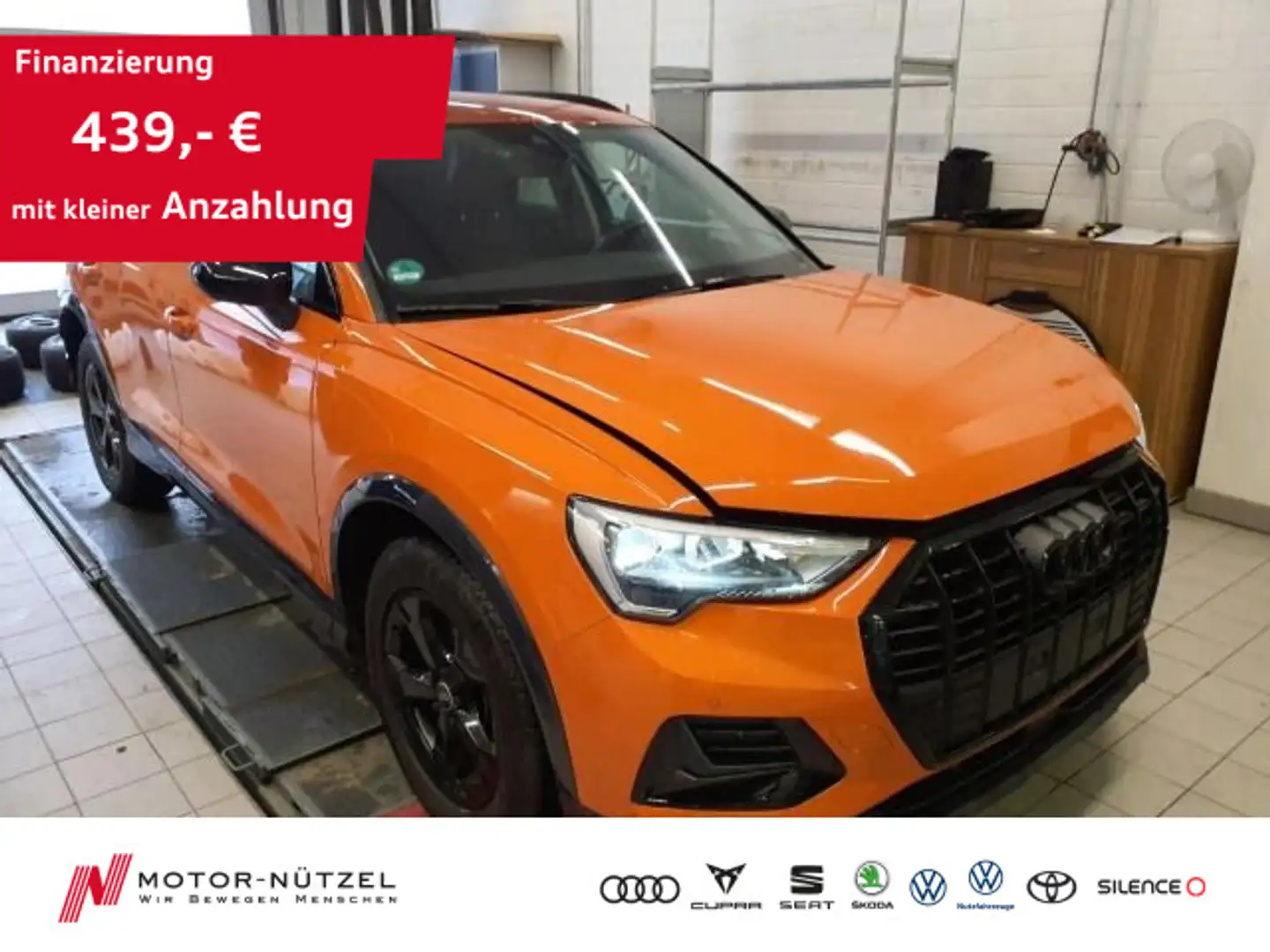 Audi Q3 35 TDI S-TR BLACK STYLE 5JG+LED+APP+AHK+ACC Orange - 1