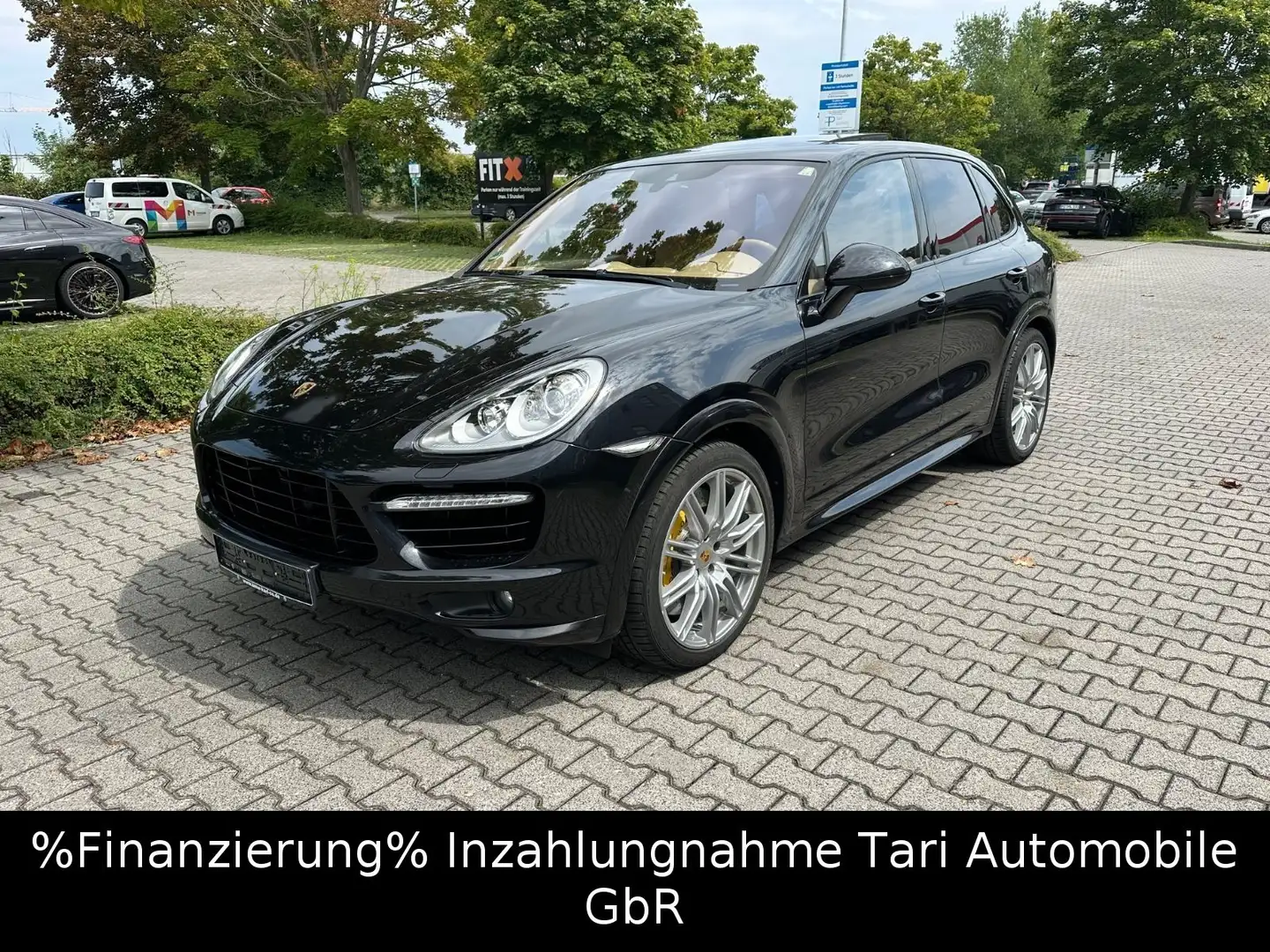 Porsche Cayenne Turbo S PCCB,PDLS+,ACC,Carbon,Pano.,21" Schwarz - 2