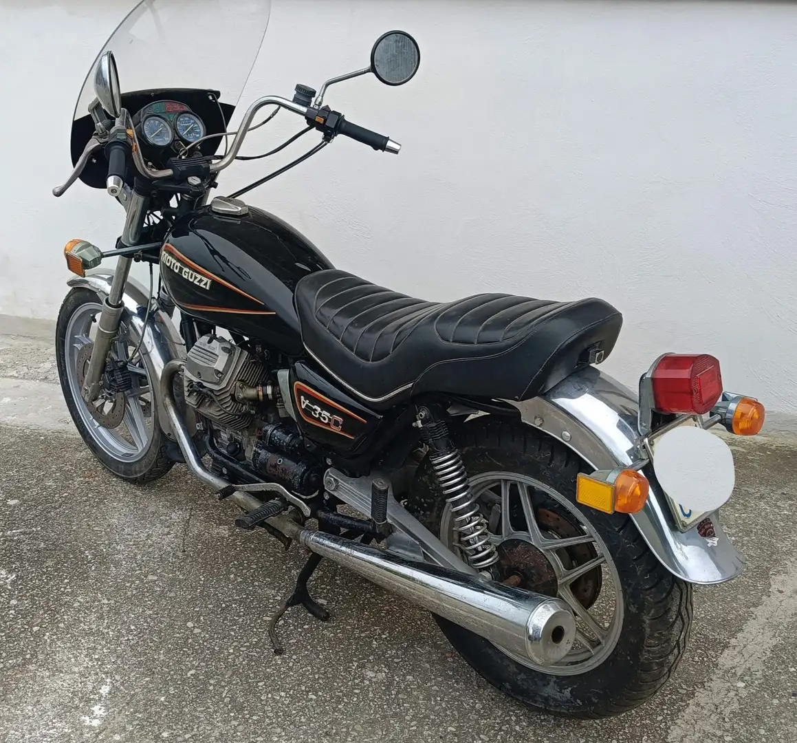 Moto Guzzi V 35 Versione C Schwarz - 2