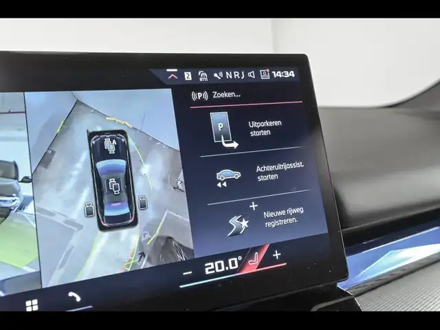 BMW I5 view 16