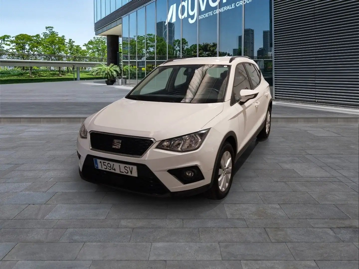 SEAT Arona 1.0 TSI S&S Style 110 Weiß - 1