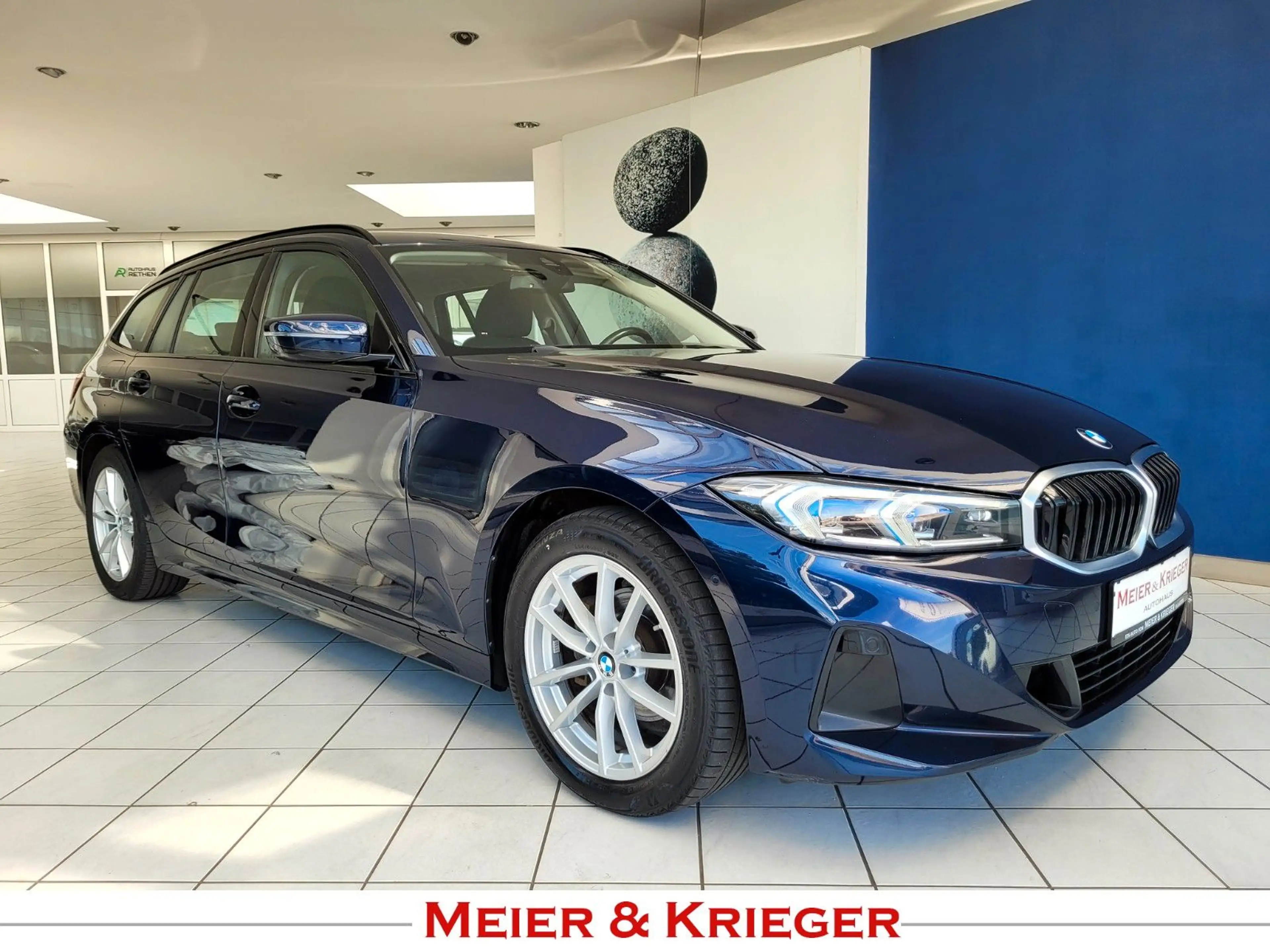BMW 318 d T Aut/HeadUp/CurvedDisplay/Adapt.LED/RFK