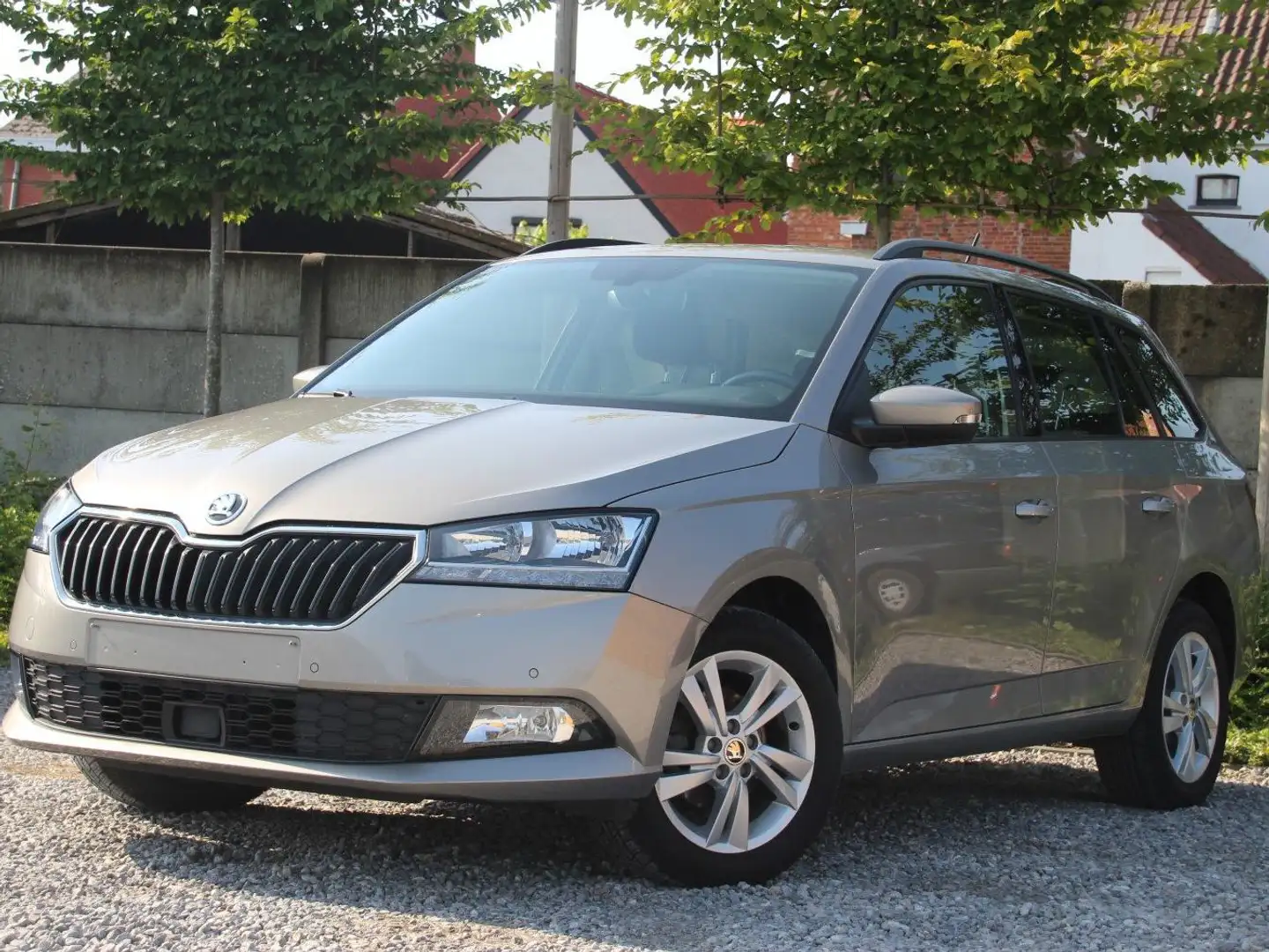Skoda Fabia Fabia Combi 1.0 MPI Active - 1