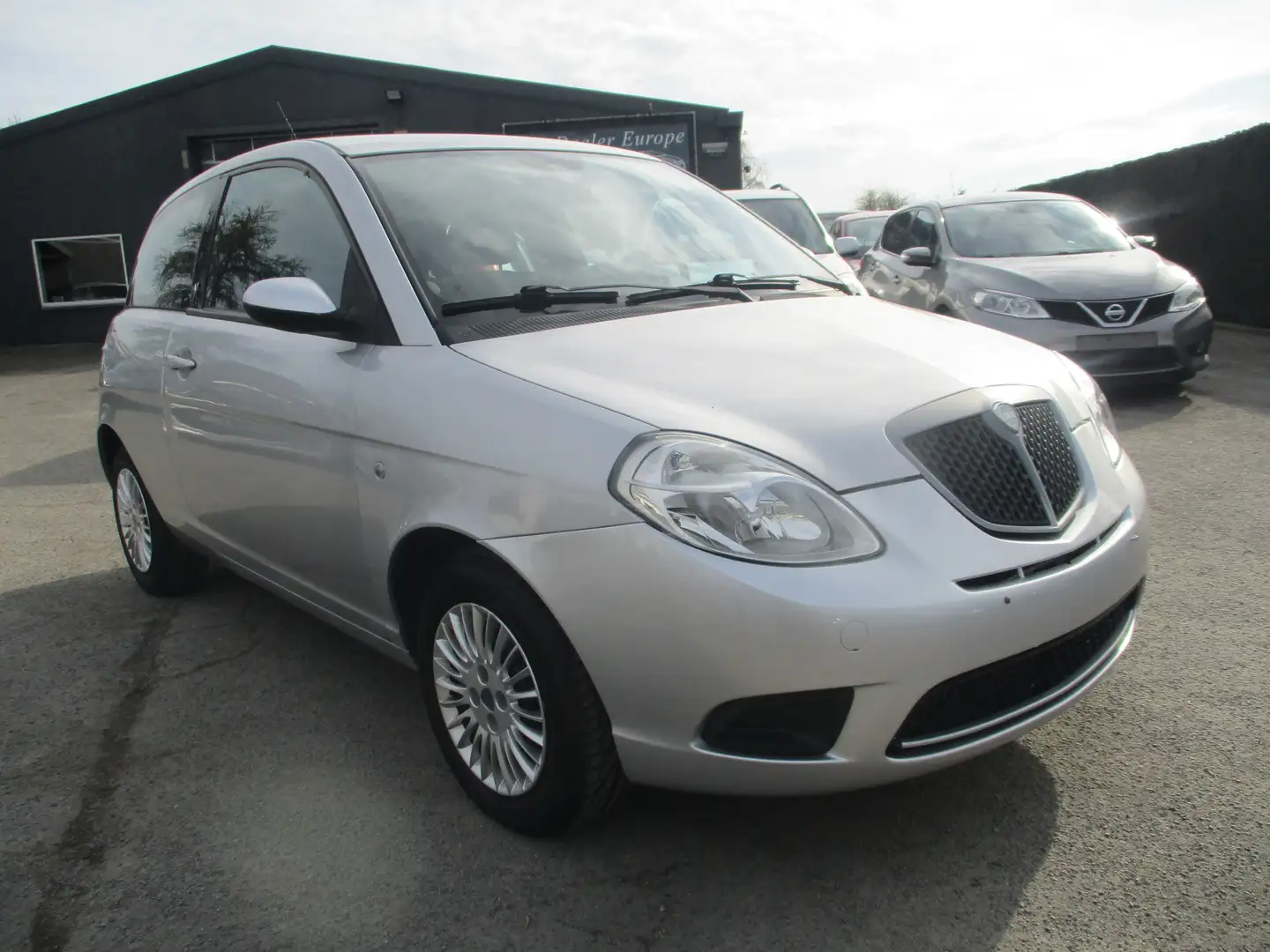 Lancia Ypsilon Y 1.2 8v Airco/Gekeurd/Garantie/119.000km Grijs - 2
