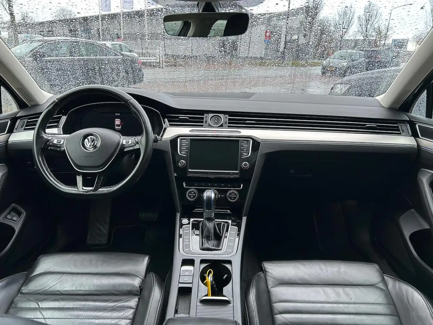 Volkswagen Passat 1.4 TSI GTE Connected Series Plus NAVI|CAM Šedá - 2