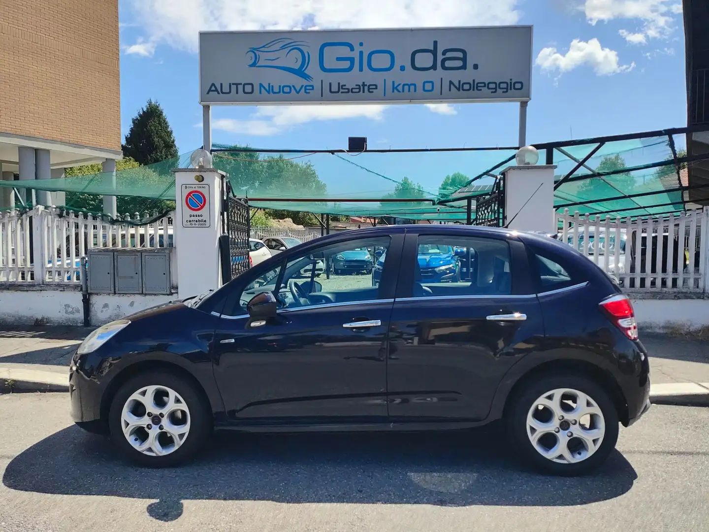 Citroen C3 CITROEN C3 1.2 82CV KM 24789 114000-2014 Albastru - 2