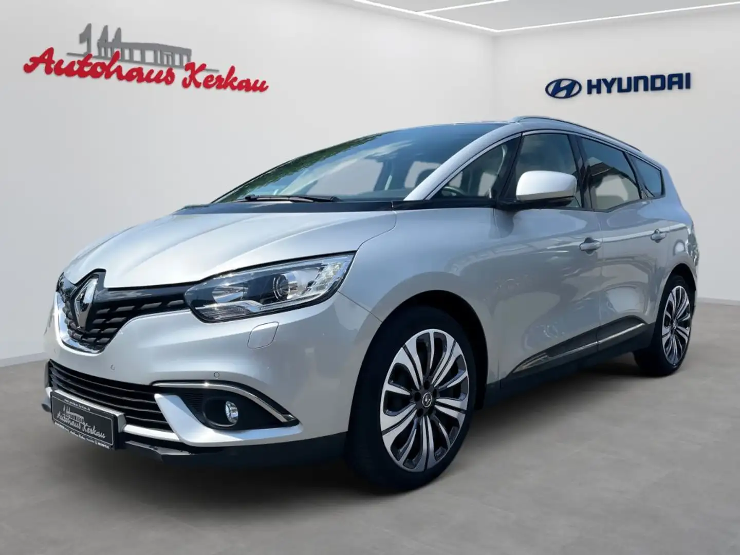 Renault Grand Scenic BLUE dCi 120 BUSINESS EDITION Срібний - 1