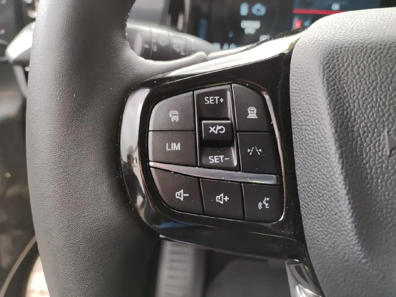 Ford Tourneo Custom Bus PHEV 340 L1 NAVI el.Türen LED 14