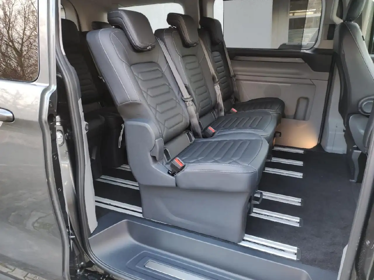 Ford Tourneo Custom Bus PHEV 340 L1 NAVI el.Türen LED 10