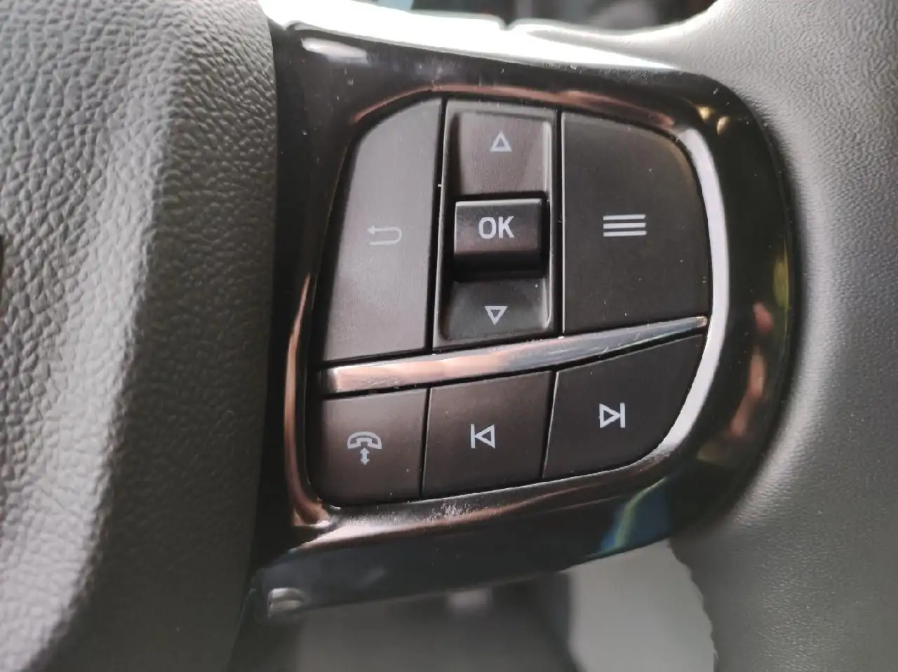 Ford Tourneo Custom Bus PHEV 340 L1 NAVI el.Türen LED 15