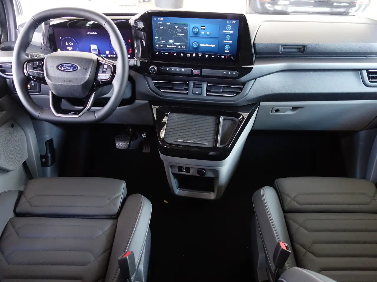 Ford Tourneo Custom Bus PHEV 340 L1 NAVI el.Türen LED 7
