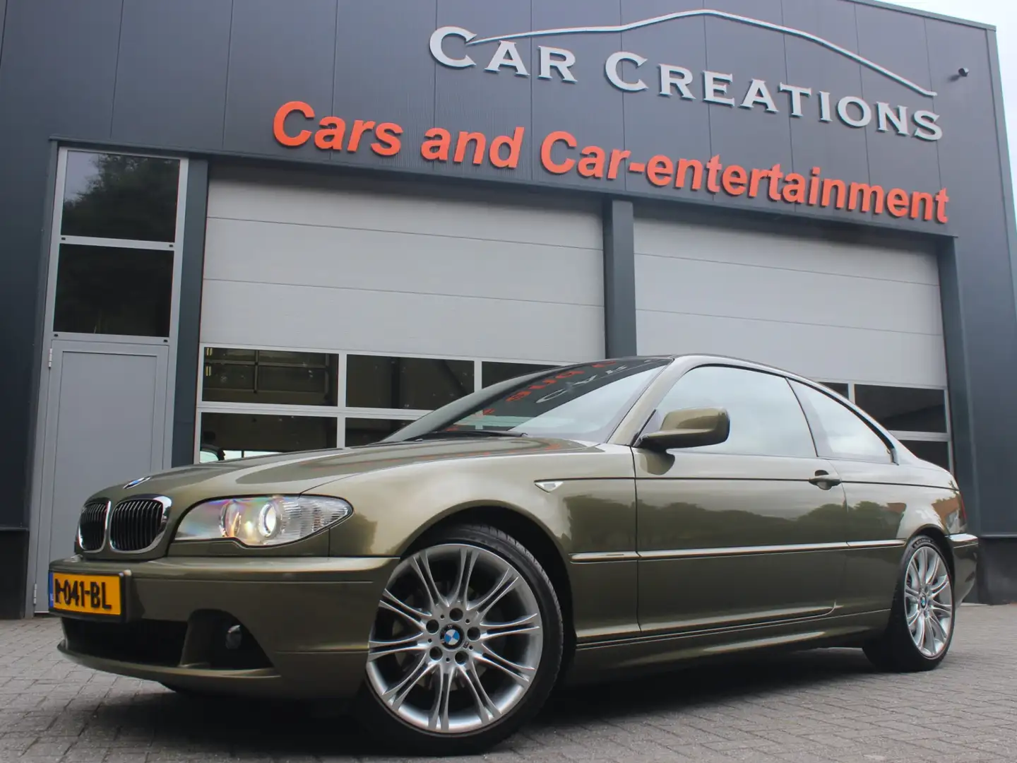 BMW 325 3-serie Coupé 325Ci Individual Special Executive C Geel - 1