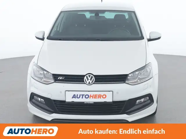 Volkswagen Polo view 9