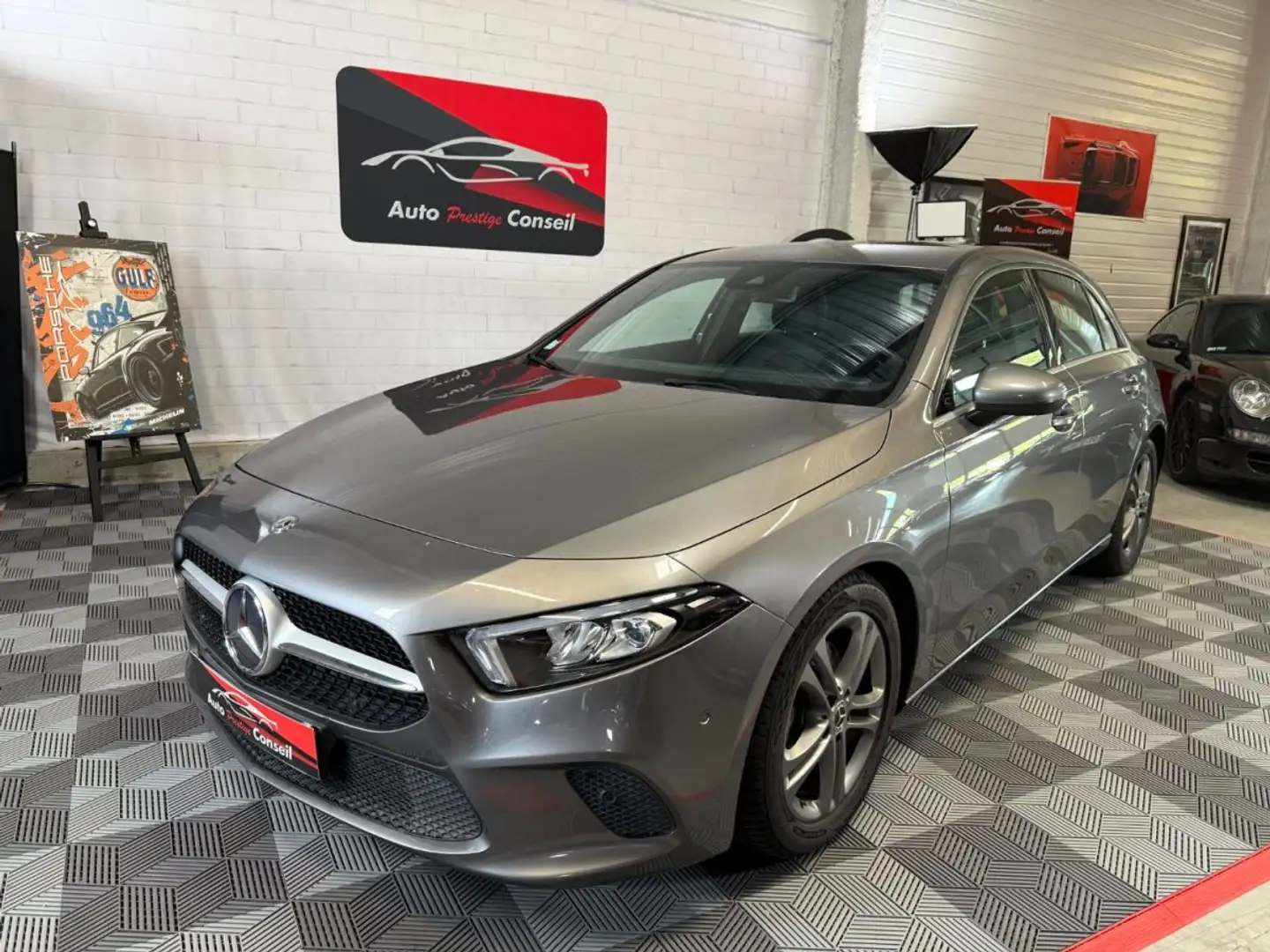 Mercedes-Benz A 200 200D Business Line Grigio - 1