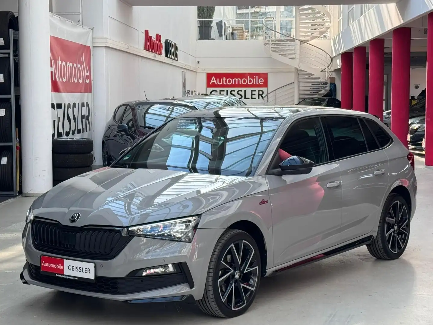 Skoda Scala Monte Carlo DSG+Virt.Cockpit+LED+Kamera Gris - 1