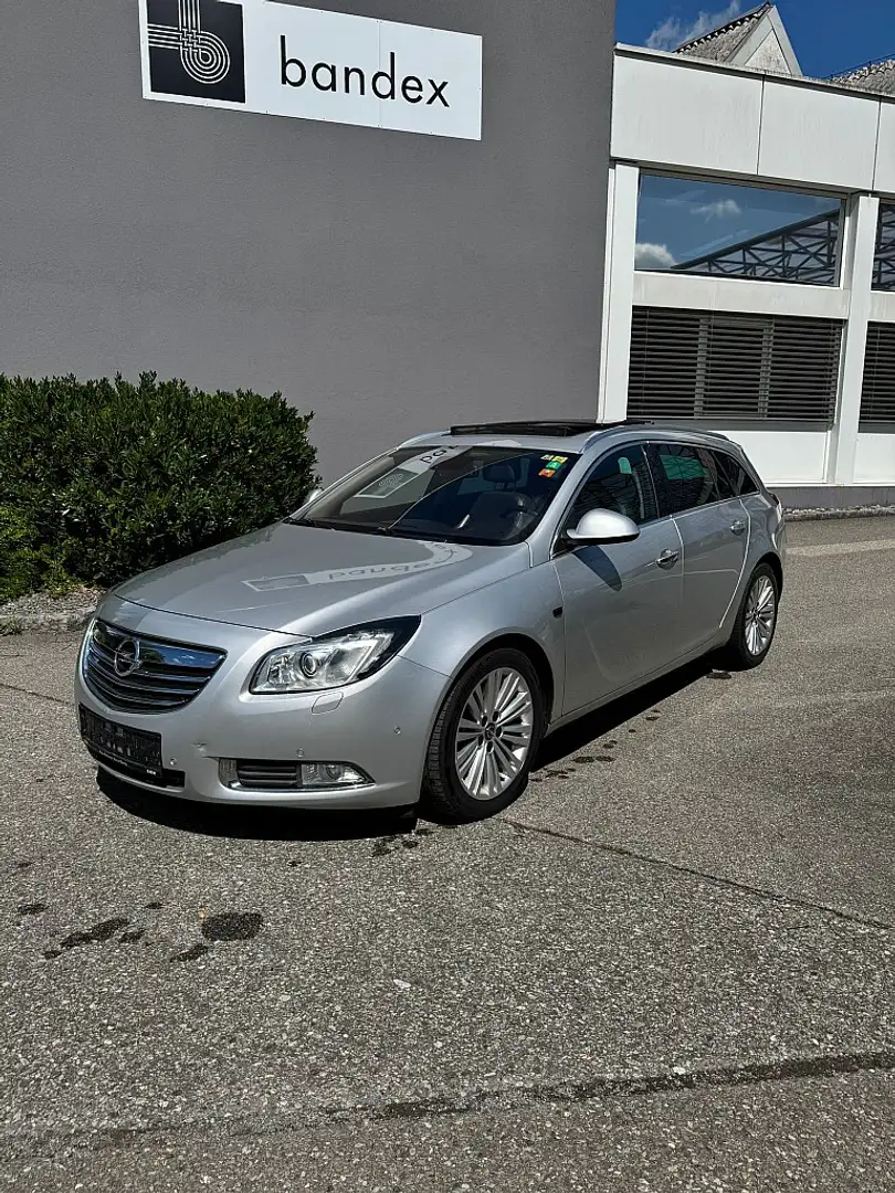 Opel Insignia ST 2,0 Cosmo CDTI ecoflex Start/Stop System Schwarz - 1