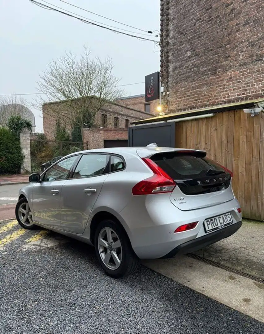 Volvo V40 Gris - 2