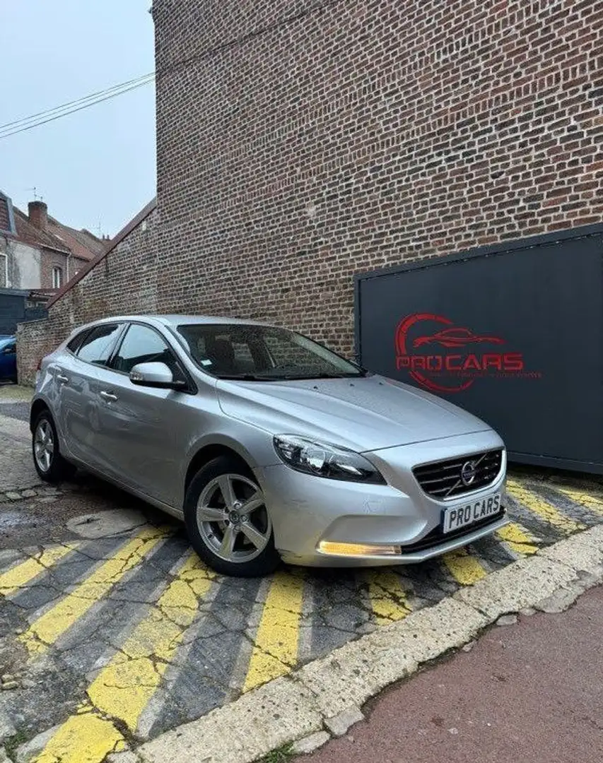 Volvo V40 Gris - 1