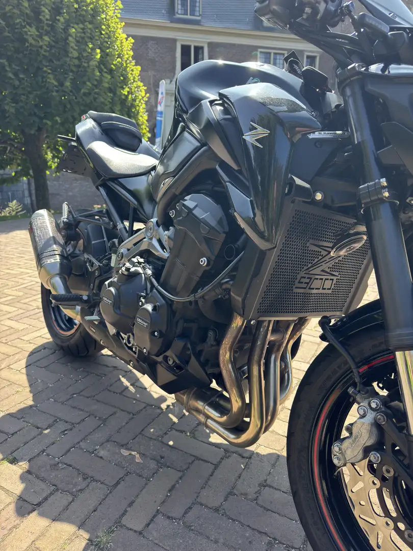 Kawasaki Z 900 Zwart - 2