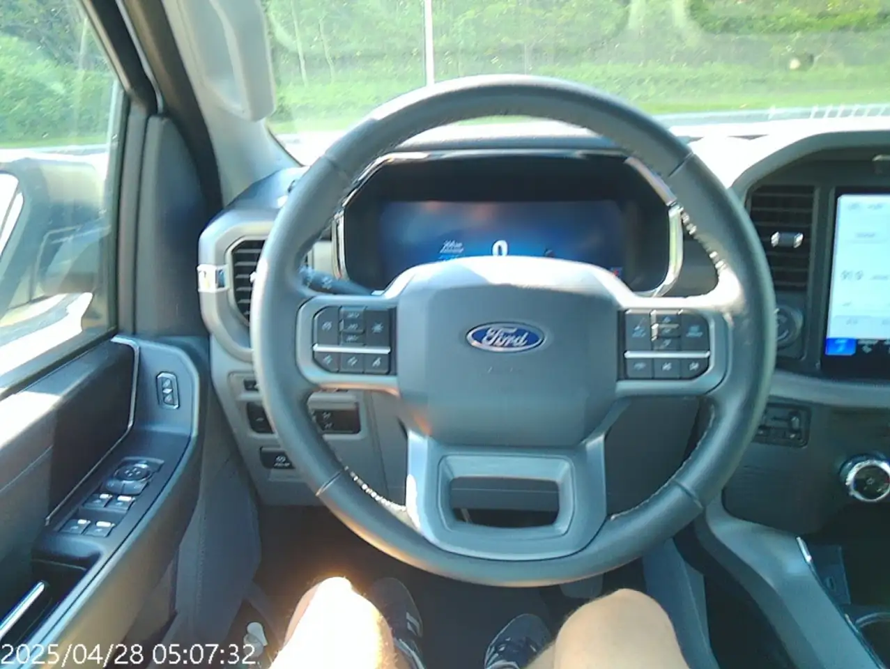 Ford F 150 Lightning photo Ford F 150 Lightning