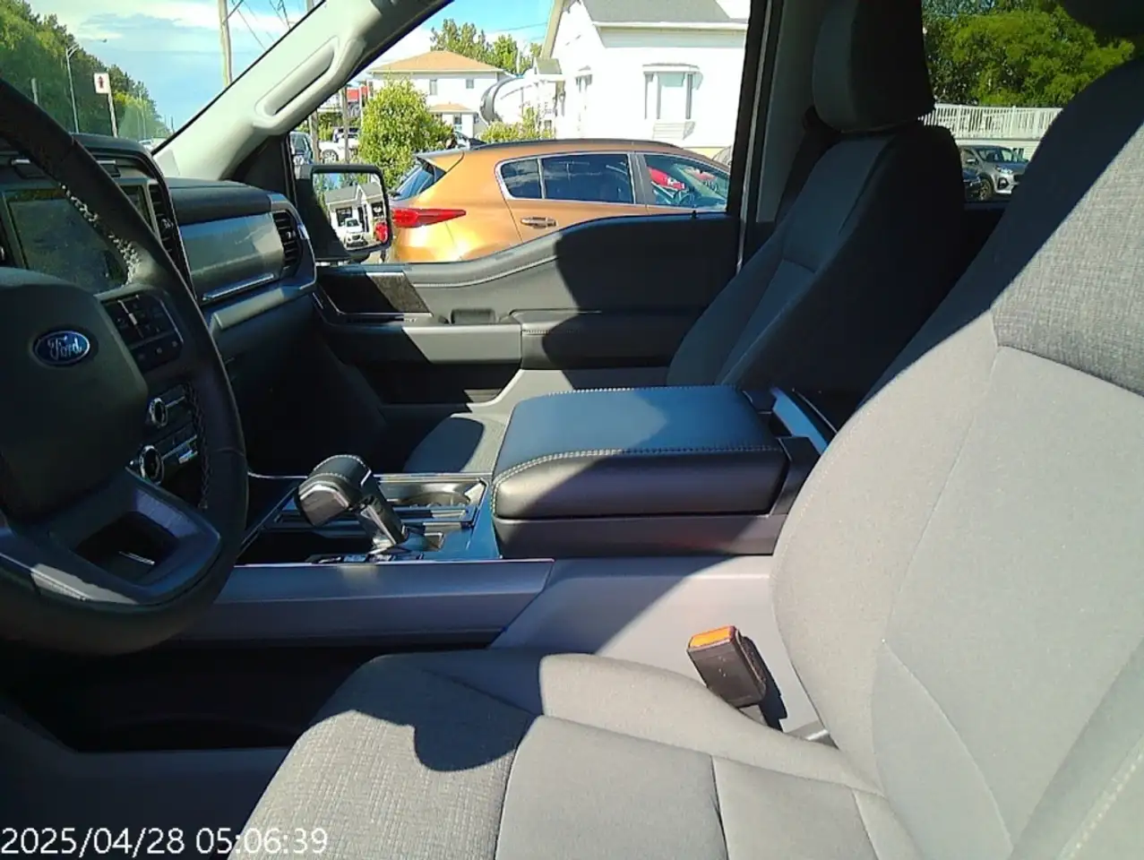 Ford F 150 Lightning photo Ford F 150 Lightning