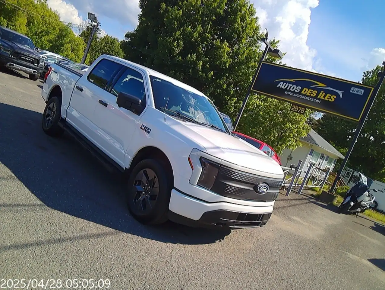 Ford F 150 Lightning photo Ford F 150 Lightning
