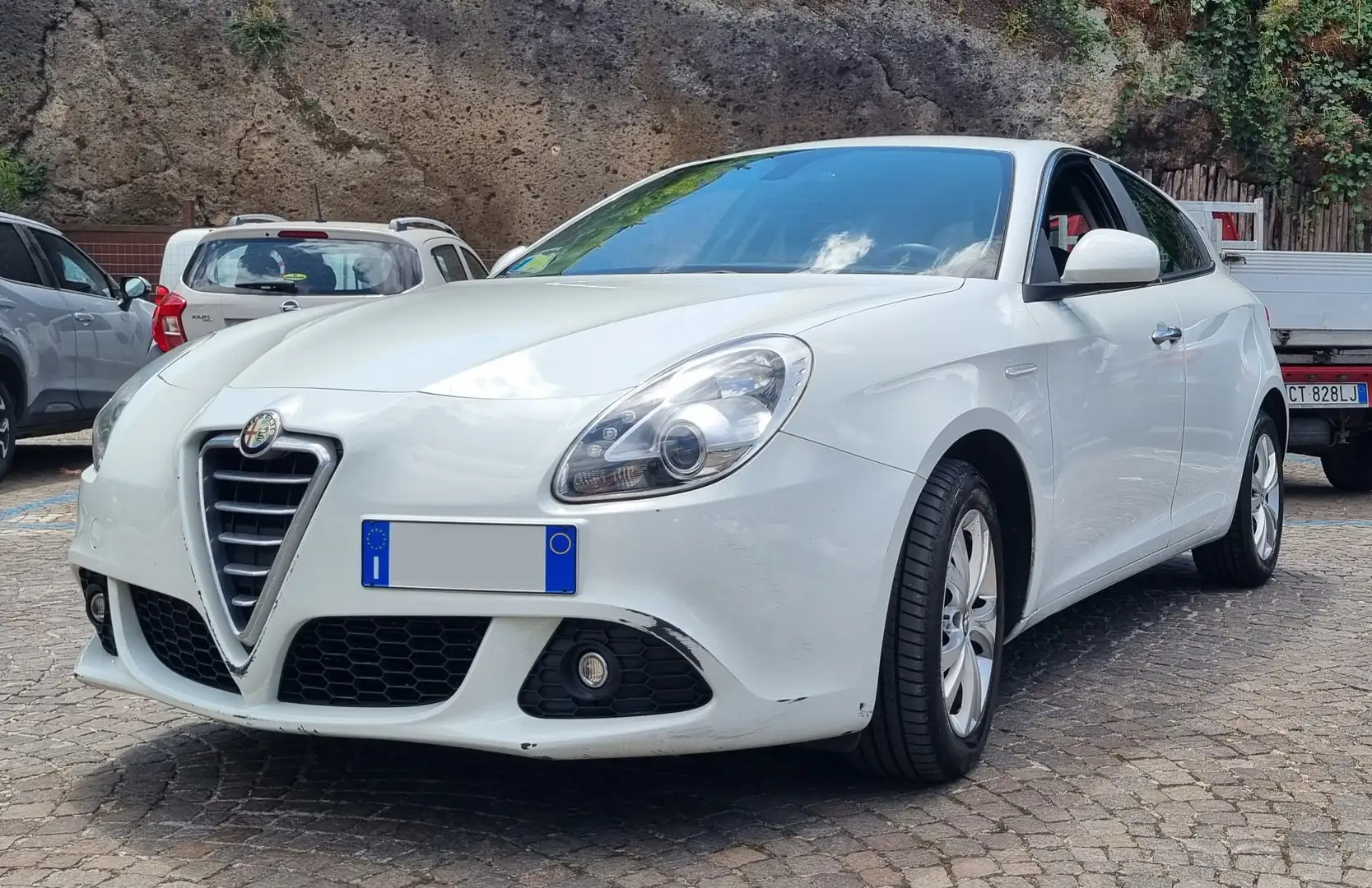 Alfa Romeo Giulietta Giulietta III 2010 1.6 jtdm(2) Distinctive Bianco - 1
