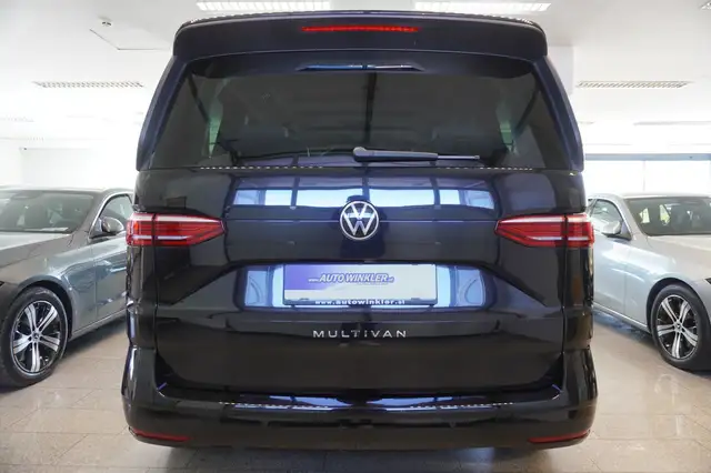 Volkswagen Multivan view 6