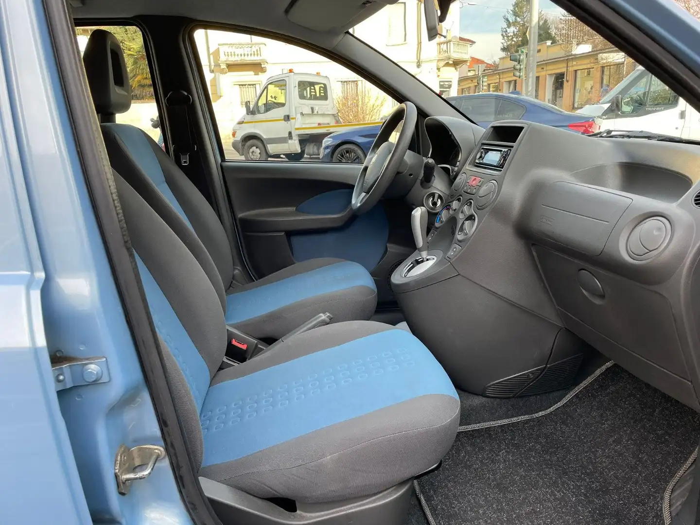 Fiat Linea Panda 1.3 mjt 16v Adventure 4x4 Albastru - 2