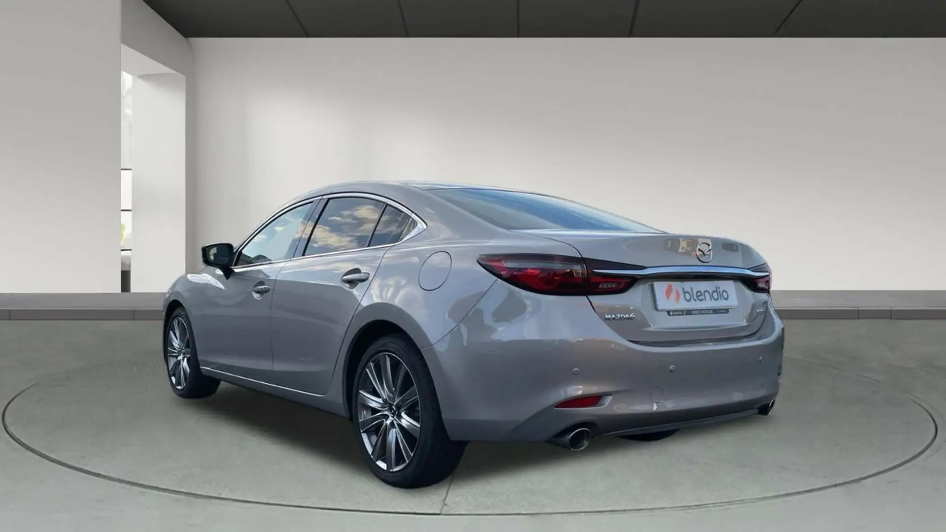 Mazda 6 2.0 Skyactiv-G Exclusive-Line Black 165 Gris - 2