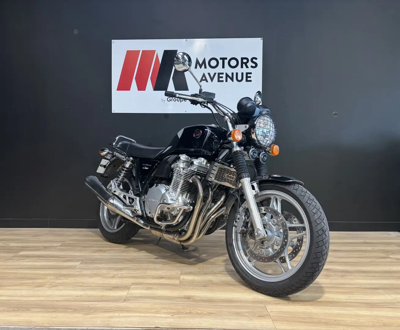 Honda CB 1100 - 1
