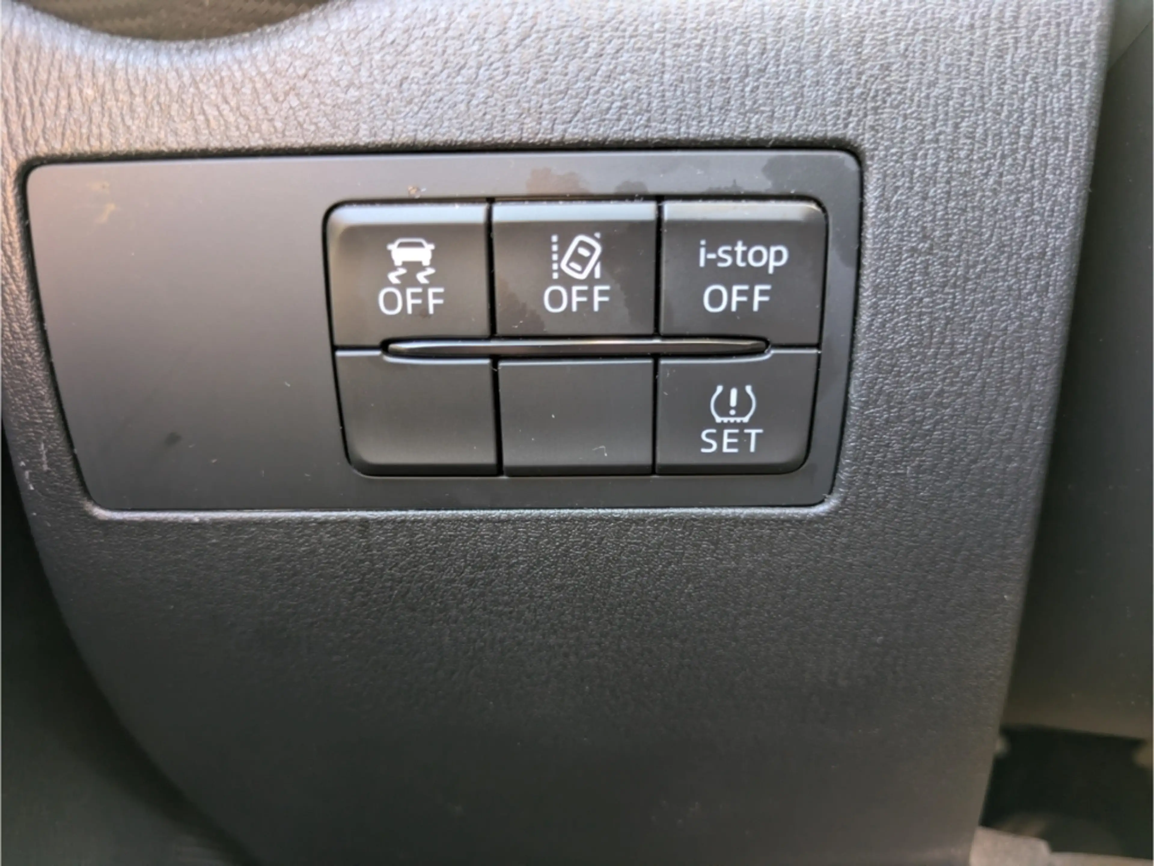 Mazda 2 Homura LED Apple CarPlay Klimaautom DAB SHZ Keyles — photo 13