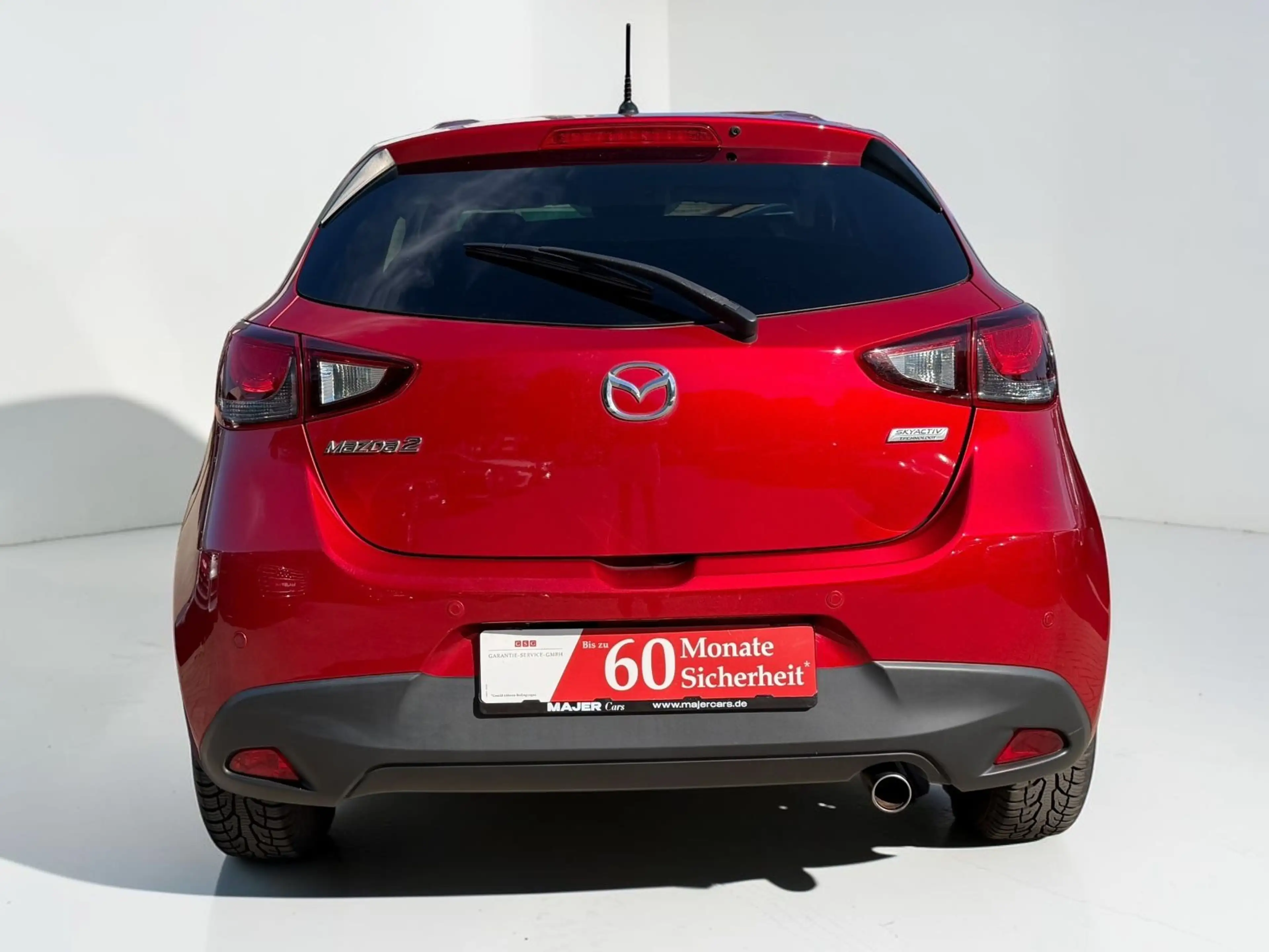 Mazda 2 Lim. White Edition HEAD-UP*KEYLESS*LED*NAVI*SZ — photo 9