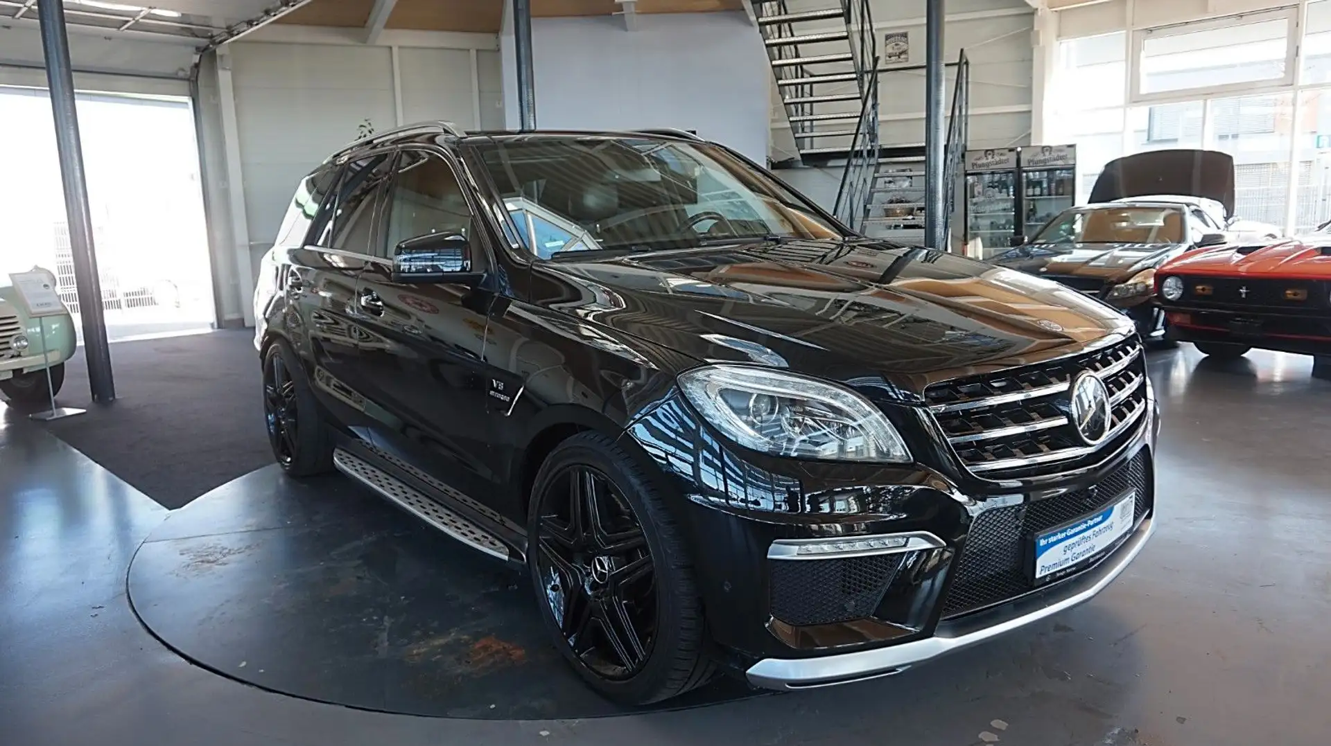 Mercedes-Benz ML 63 AMG ML  Panno*Leder*Alu*Tempo*Navi* Schwarz - 2