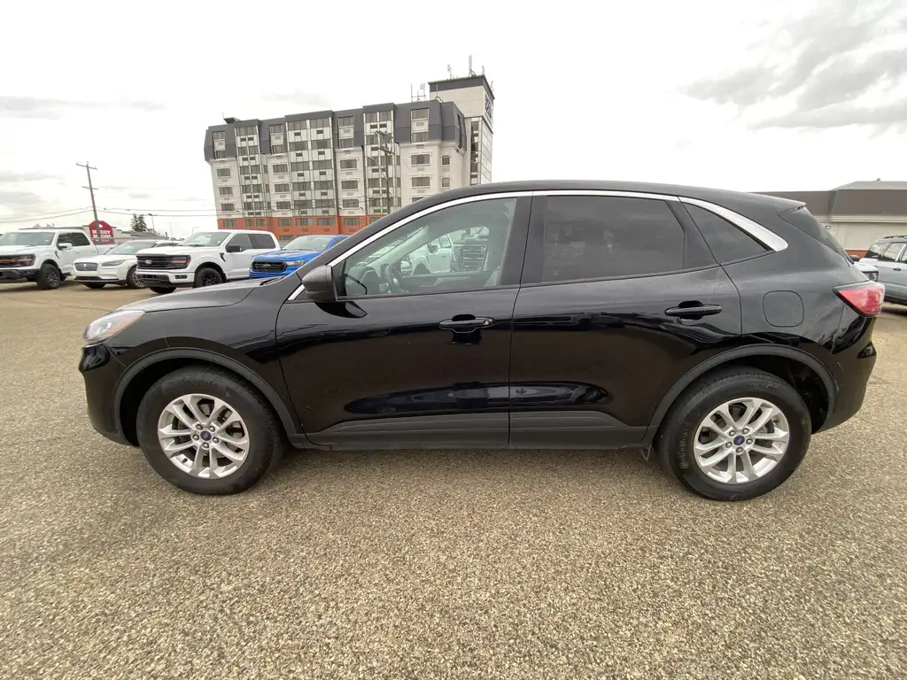 2022 Ford Escape SE | Push Start | Rear Cam | Parking Sensors — photo 4
